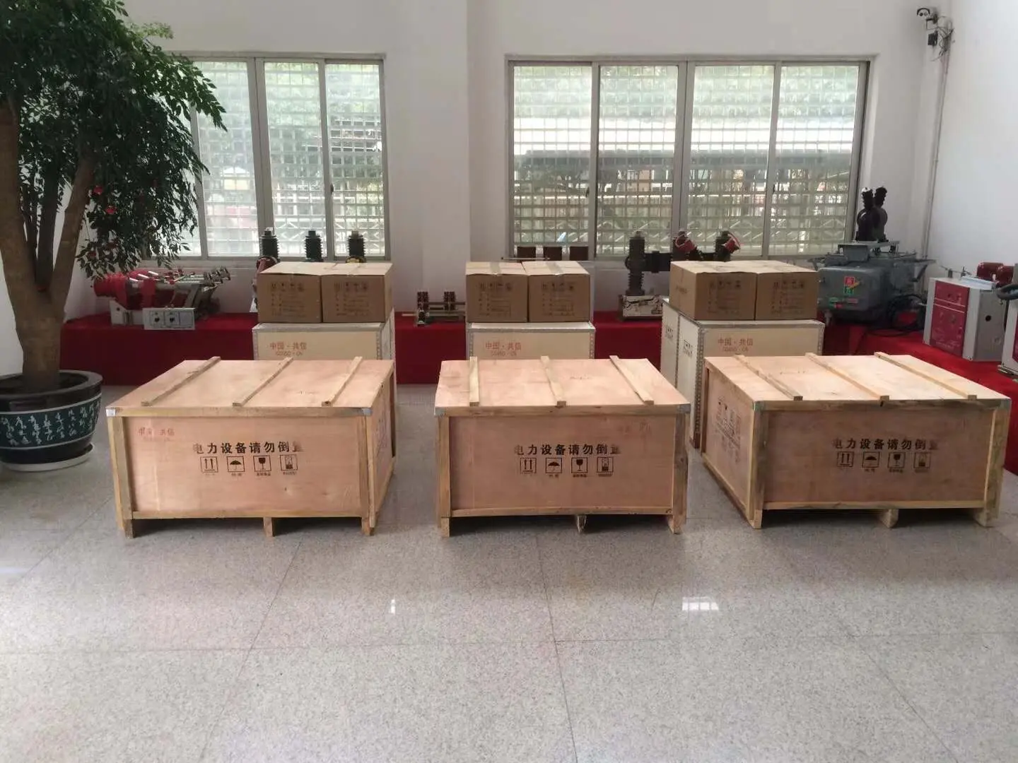 11kv 25ka Vcb Vacuum Bottle Interrupter Is The Core Arc Extinguishing Component Of Medium Voltage Vacuum Circuit Breakers Widely Used In 11kv 25ka Vcb Vacuum Bottle Interrupter Is The Core Arc Extinguishing Component Of Medium Voltage Vacuum Circuit Breakers Widely Used In